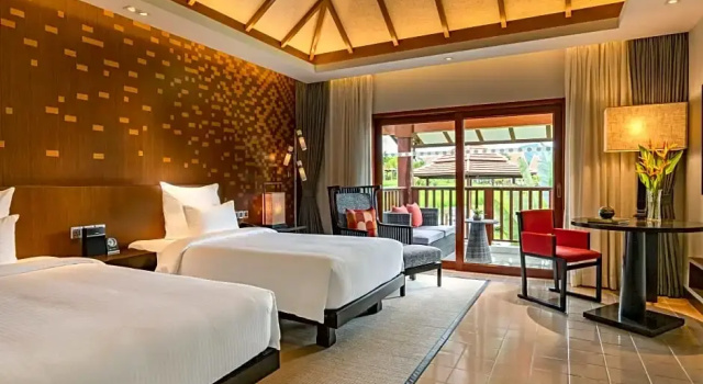 Номер Deluxe с видом на сад Pullman Luang Prabang