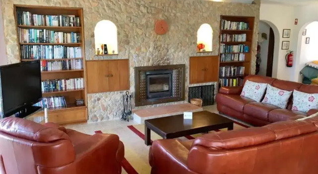 Luxury Carvoeiro Villa Villa Brisa 4 Bedrooms Sea Views Perfect for Families, Boek Villa Carvoeiro Albufeira