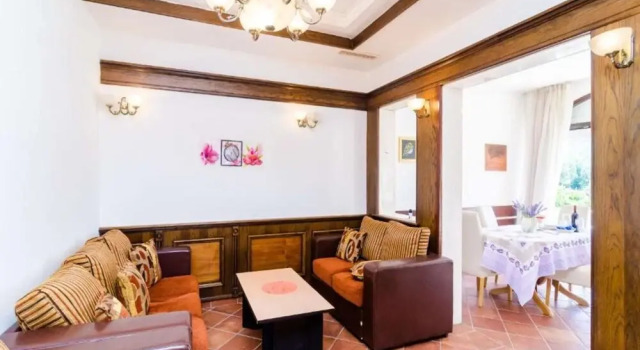 Apartment Sarita, Забронировать Апартаменты/квартира Розат Дубровницко-Неретвинская жупания