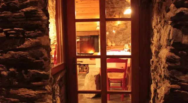 Veranda Hill Lodge, Book Apartment Hotels in Como with a Pool, Swimming Pool