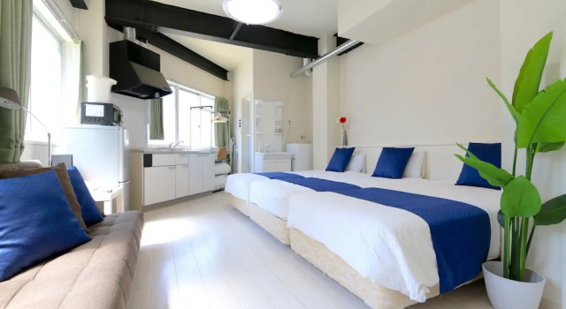 Четырёхместный номер Deluxe Liz Guest House Umeda