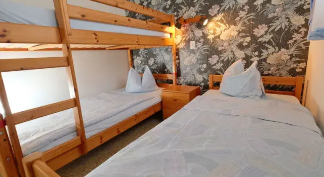Finca colibri, Забронировать Отель Отели El Baix Camp с бассейном, Бассейн
