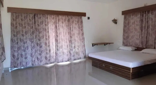 Aranya Kutir Resort, Prenota Resort Achra Maharashtra