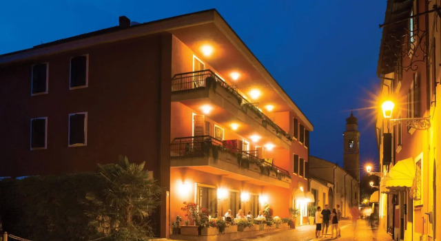 Hotel Speranza, Забронировать Отель Отели Бардолино 3 звезды, рядом с Wine Museum, 3*