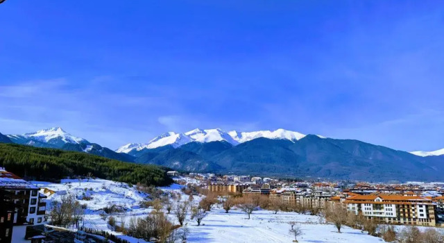 Апартаменты с 2 комнатами Stylish 2BD Apartment with Panoramic Mountain View