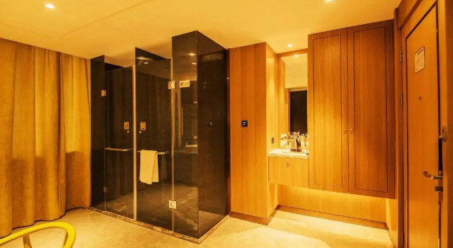 Люкс Deluxe Lanmei Boutique Hotel Xinyuan Branch Lanzhou
