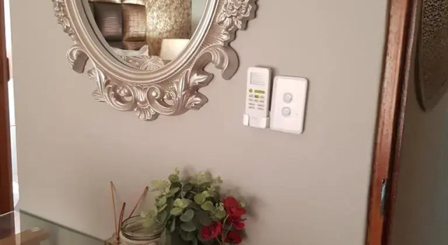 Номер Economy Dinaledi House