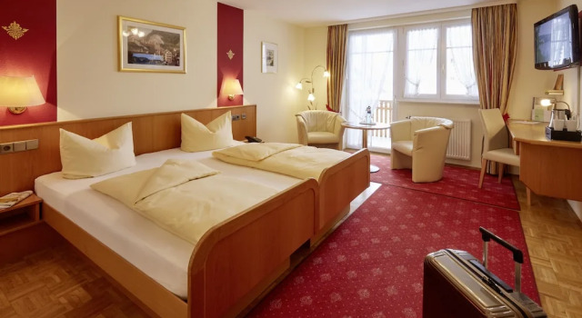 Двухместный номер Comfort с балконом Hotel Restaurant Lindenhof