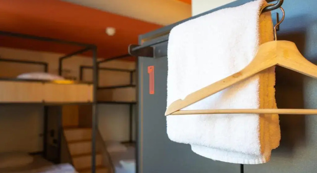 Четырёхместный номер Standard Sparks Hostel