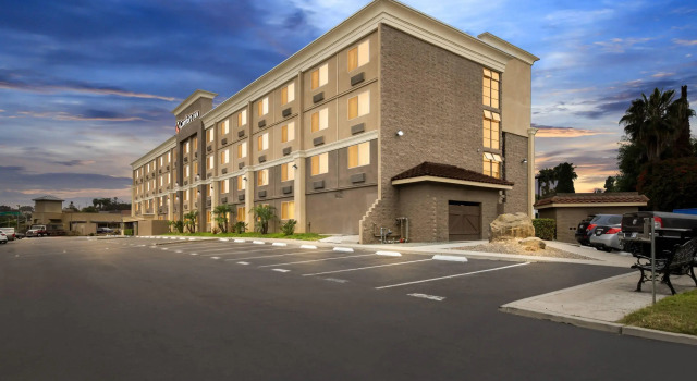 Comfort Inn Chula Vista San Diego South, Забронировать Отель Чула-Виста San Diego Metropolitan Area