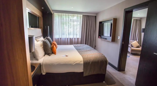 Люкс Crowne Plaza Gerrards Cross by IHG
