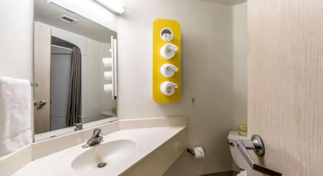 Четырёхместный номер Standard Motel 6-San Antonio, TX - South
