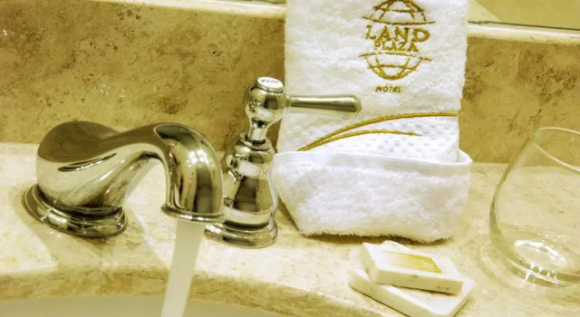 Номер Superior Land Plaza Hotel