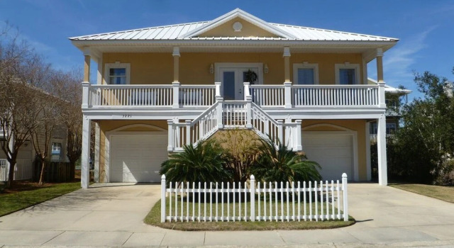 Orange Beach Waterfront