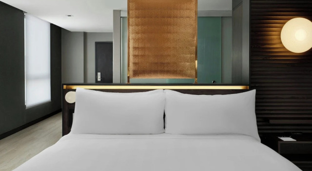 Студия AC Hotel Burlington