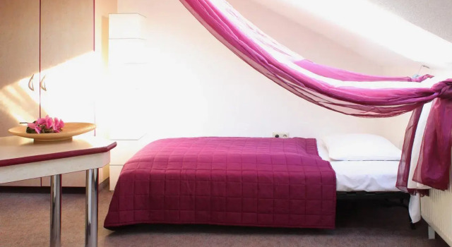 Airport Domizil Hotel