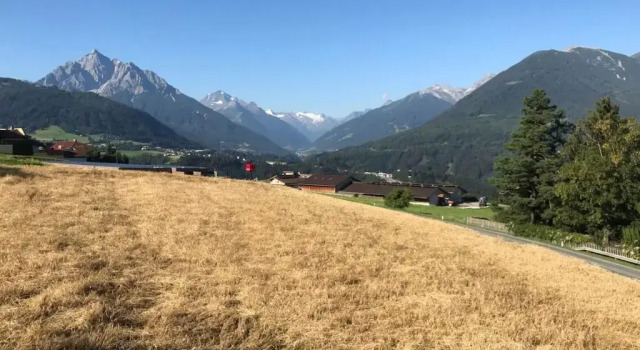 Апартаменты Deluxe Apartment Wiesenhof - NATUR & WEITBLICK über Innsbruck - Ladestation für Elektroautos