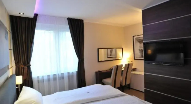 Двухместный номер Standard Hotel Bergischer Hof