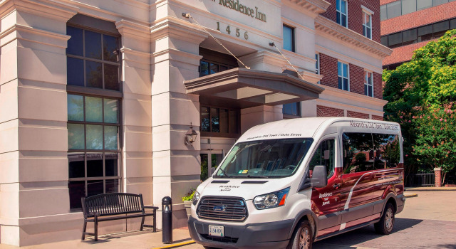 Residence Inn Alexandria Old Town/Duke Street, Забронировать Отель Александрия Washington DC Metropolitan area, рядом с Gadsby's Tavern Museum