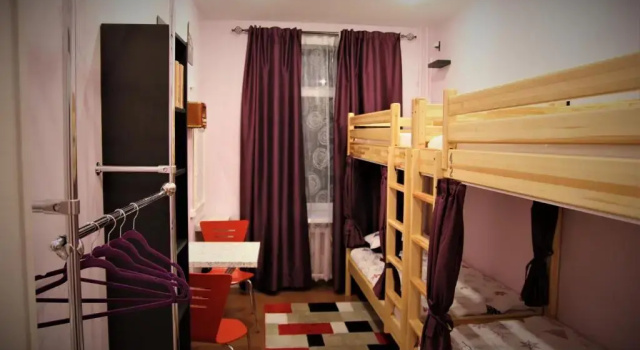 Кровать в общем номере (женский номер) Central Hostel Jelgava
