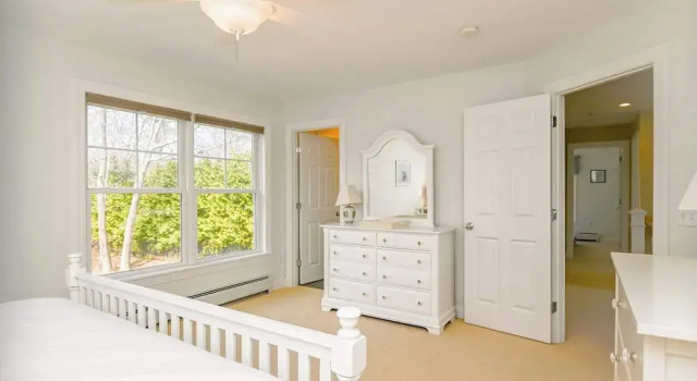 Stunning 5 Bdr, Walk to York Harbor Beach!, 预订 度假屋 约克海滩 缅因州
