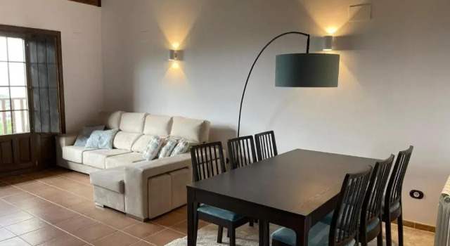 Casa Duplex Badaguas Golf, Book Hotel Hotels in Aragon with Parking, Parking