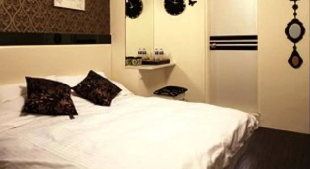 Temple of Tainan Hostel - AnPing, Забронировать Хостел Тайнань Taijiang National Park, рядом с Национальный университет Чэн-Кун