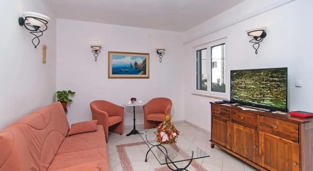 3 Bedroom Cozy Home In Supetar, Prenota Hotel San Pietro di Brazza 