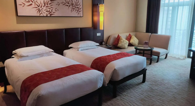 Двухместный номер Accessible Wyndham Grand Tianjin Jingjin City