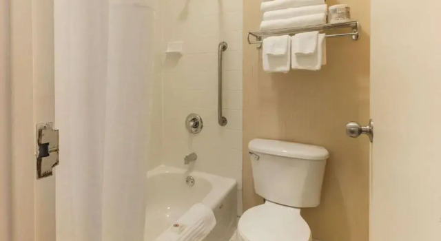 Четырёхместный номер Standard Comfort Hotel Airport