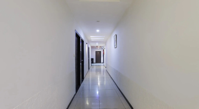 Hotel Shrimad, Rezervovat Hotel Hotely v Gujarat s parkováním, Parkování