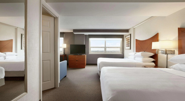 Embassy Suites Baltimore - Inner Harbor