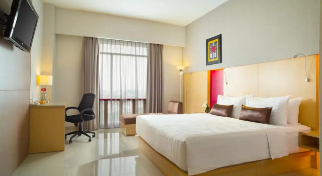 Номер Deluxe Santika Premiere Dyandra Hotel & Convention - Medan