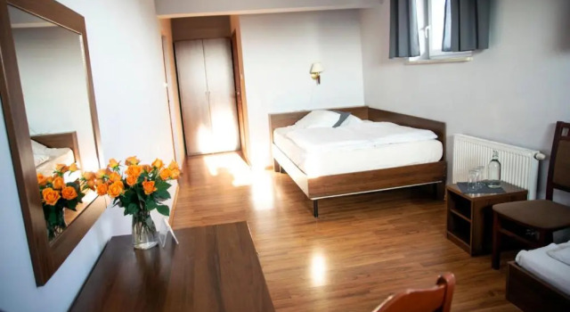 Weranda Restaurant & Rooms