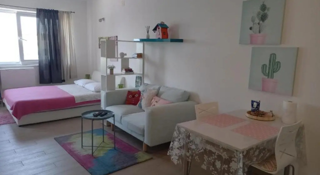 Студия Marula Apartment