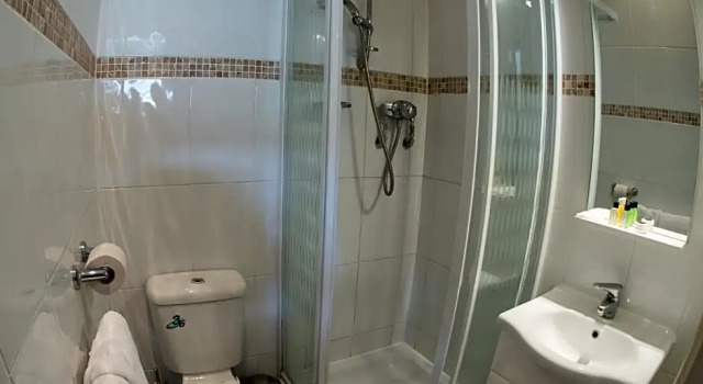 Номер Standard Thomas James Hotel