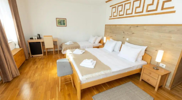 Трёхместный номер Standard с балконом Plitvice Lower Lakes Rooms