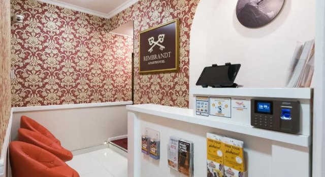 Rembrandt Aparthotel, Book Condo Hotel Old Town 