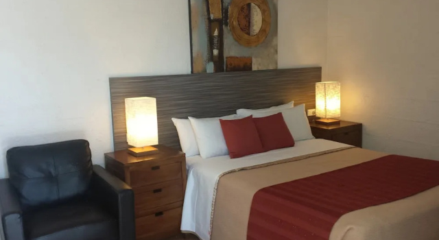 Номер Deluxe Mid City Motor Inn