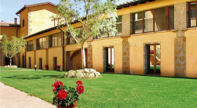 Residence Terre Gialle, Забронировать Отель Отели Валь д’Орча с бассейном, Бассейн