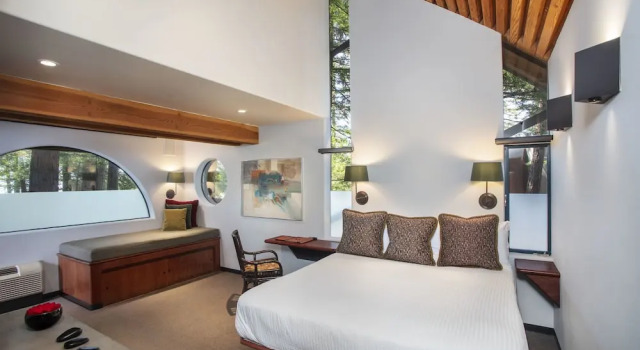 Номер Standard Post Ranch Inn