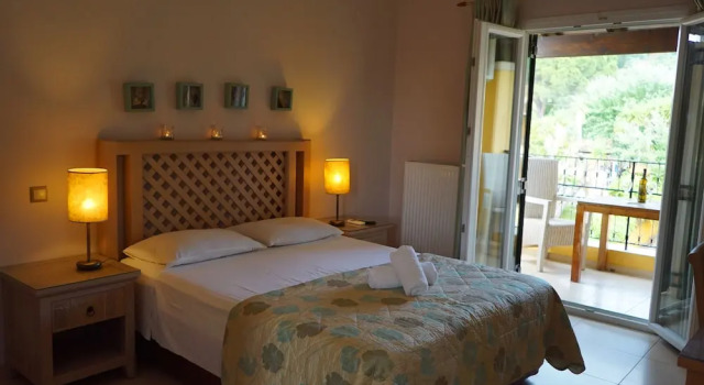 Апартаменты с 2 комнатами с балконом Spiti Nikos