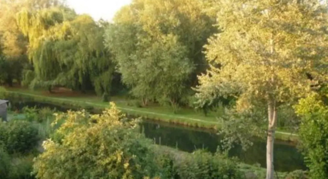 Коттедж Au Charme des Marais
