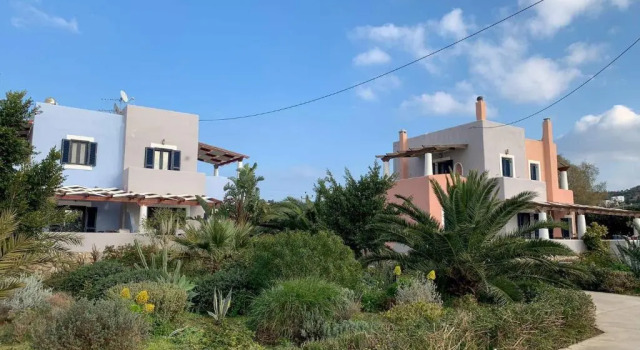 Коттедж c 1 комнатой Sunset Apartments