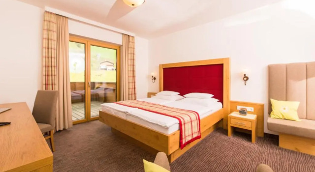 Номер Superior Hotel Barbarahof Saalbach mit Joker Card