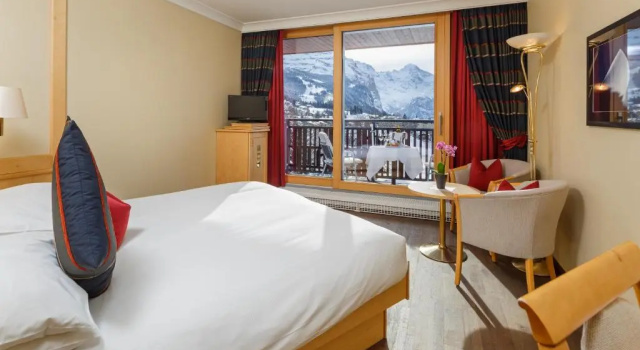Двухместный номер Standard с балконом и с видом на горы Beausite Park Hotel & Spa