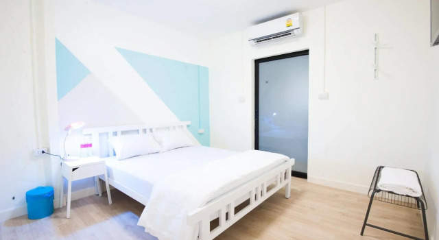 My Thai Hostel, Забронировать Хостел Саторн Бангкок, рядом с Чонг Нонси