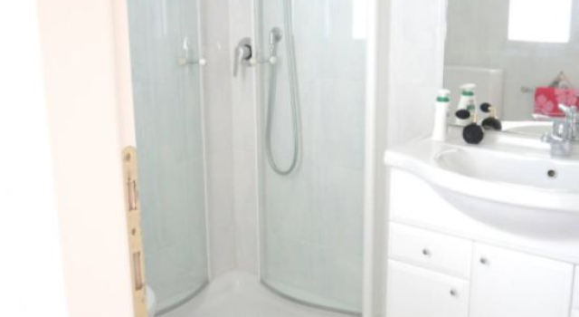 Апартаменты Beachside Flat With Balcony