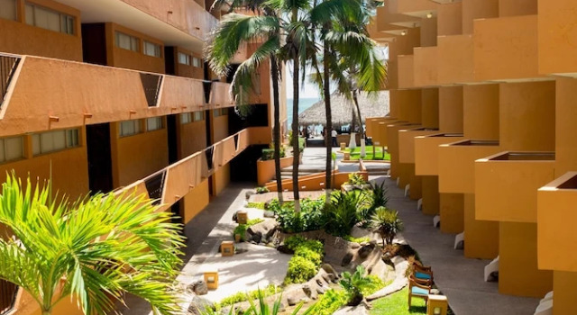 Номер Standard с видом на сад Costa de Oro Beach Hotel