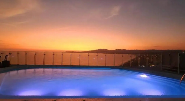 Апартаменты Luxury 2 bedroom beach front at Nuevo Vallarta